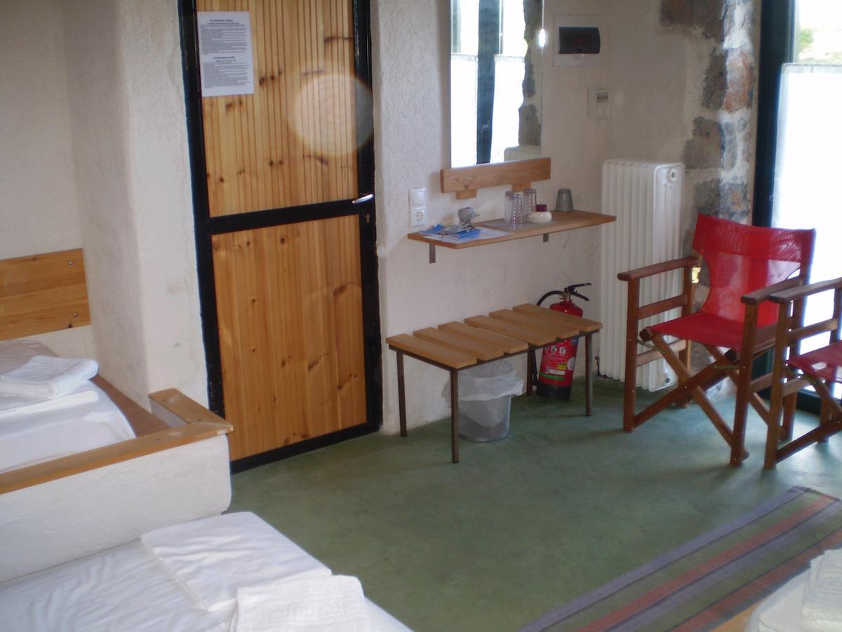 Arachovitika Kalivia Hotell Karyes Rum bild