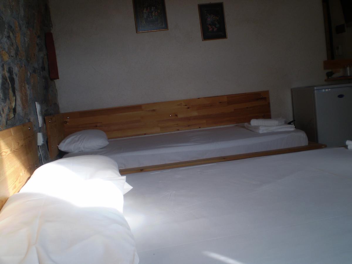 Arachovitika Kalivia Hotell Karyes Rum bild